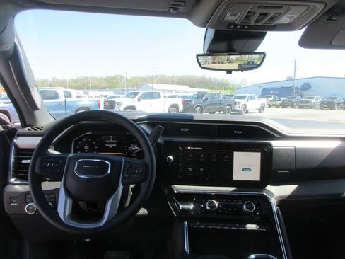 New 2026 GMC Sierra 2500 Denali image 17