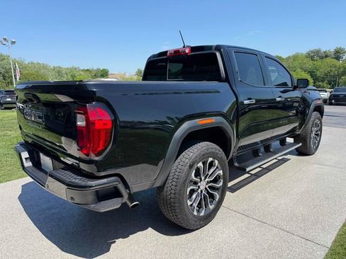 Used 2024 GMC Canyon Denali AWD/4WD image 22