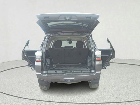 Used 2022 Toyota 4Runner SR5 RWD image 12