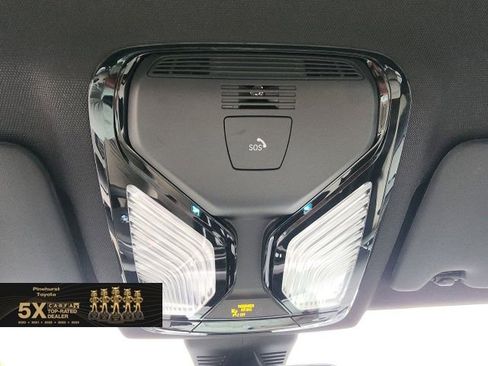 Used 2025 BMW M3 w/ Executive Package image 48