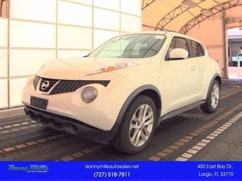 Used 2012 Nissan Juke SV AWD/4WD image 1