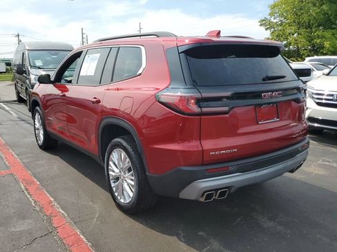 Used 2024 GMC Acadia Elevation w/ Luxury Package FWD image 3
