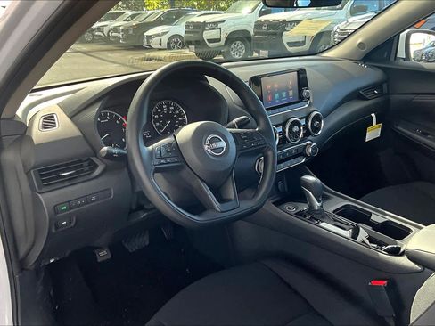 New 2025 Nissan Sentra S image 10