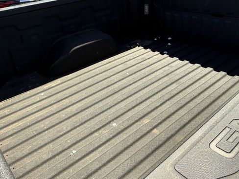 Used 2024 GMC Sierra 1500 Denali w/ Technology Package image 23