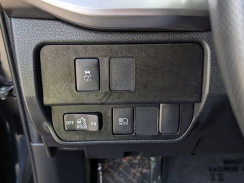 Used 2022 Toyota Tacoma SR5 w/ Technology Package RWD image 21