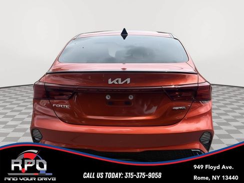 Used 2022 Kia Forte GT-Line w/ GT-Line Technology Package FWD image 4