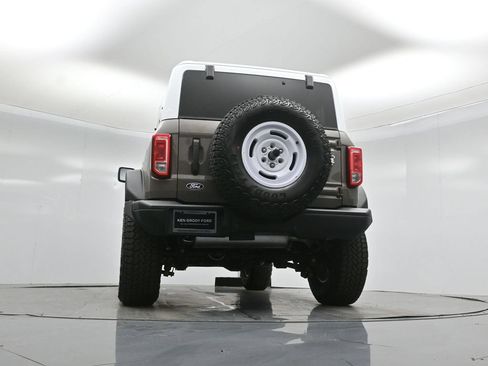 Certified 2026 Ford Bronco Heritage Edition AWD/4WD image 48