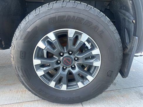 Used 2024 Nissan Titan PRO-4X w/ Off Road Protection Package image 14