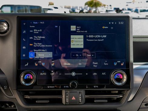 Used 2026 Lexus GX 550 w/ Accessory Package (2T) image 24