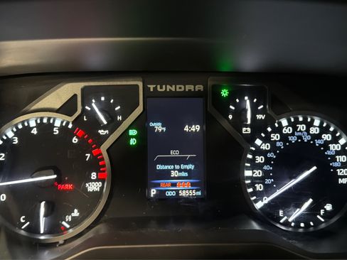Used 2022 Toyota Tundra SR5 AWD/4WD image 24