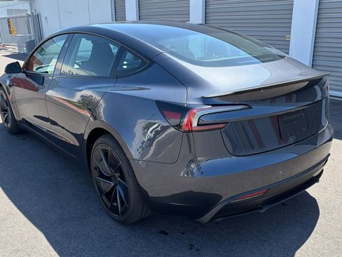Used 2024 Tesla Model 3 Performance AWD/4WD image 3