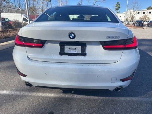 Certified 2022 BMW 330i Sedan w/ Premium Package image 6