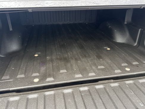 Used 2013 Ford F150 STX w/ Mid Equipment Group AWD/4WD image 5