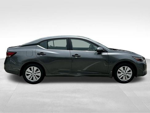 New 2025 Nissan Sentra S image 8
