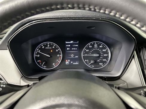 Certified 2025 Subaru Outback Premium image 3