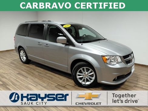 Used 2019 Dodge Grand Caravan SXT image 1