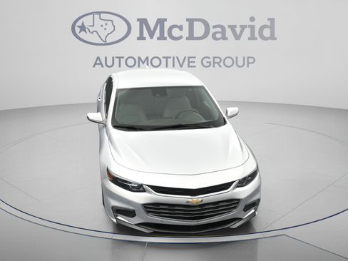 Used 2016 Chevrolet Malibu Premier w/ Driver Confidence Package II FWD image 33