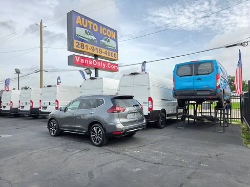 Used 2020 Nissan Rogue SL w/ Premium Package FWD image 38
