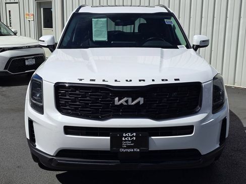 Used 2022 Kia Telluride EX w/ EX Premium Package AWD/4WD image 2