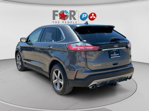 Used 2020 Ford Edge SEL w/ Convenience Package image 3