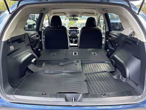 Used 2023 Subaru Crosstrek 2.0i Premium image 17