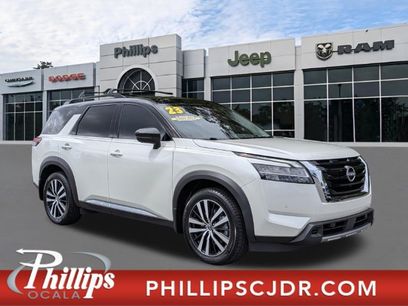 Used 2023 Nissan Pathfinder Platinum w/ Cargo Package