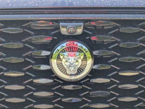 New 2026 Jaguar F-PACE R-Dynamic S image 33