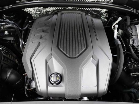 Certified 2026 Porsche Macan image 50