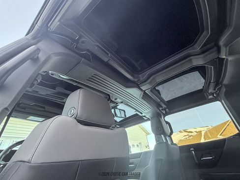 Used 2025 GMC Hummer EV 2X AWD/4WD image 43