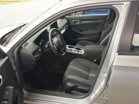 Used 2023 Honda Civic Sport image 5