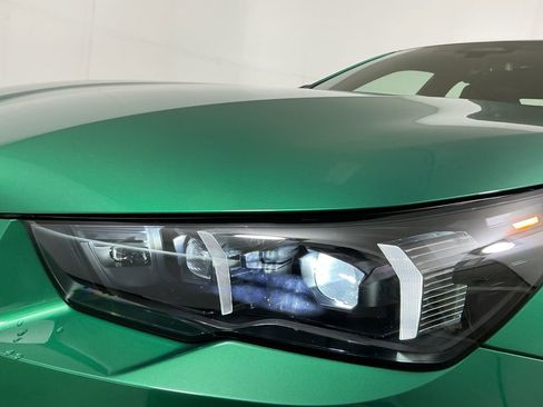 New 2026 BMW M5 w/ Executive Package image 8