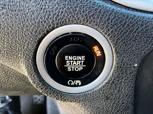 Used 2021 Dodge Charger R/T w/ Blacktop Package image 30