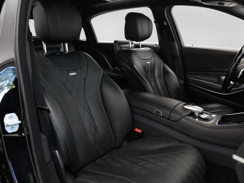 Used 2017 Mercedes-Benz Maybach S 600 image 12