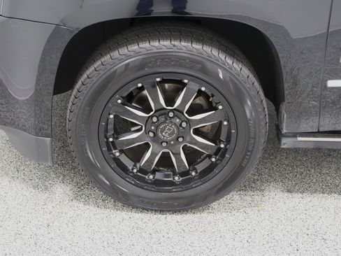 Used 2016 GMC Yukon Denali w/ Open Road Package image 11