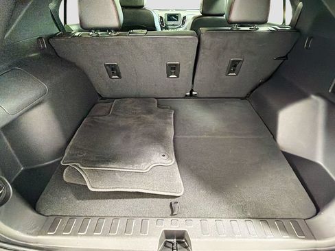 Used 2023 Chevrolet Equinox RS FWD image 27