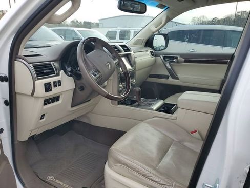 Used 2017 Lexus GX 460 Premium image 6