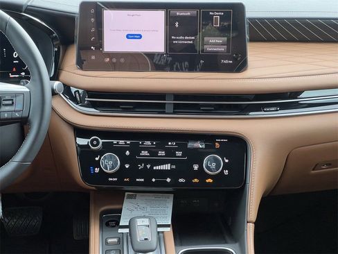 New 2026 INFINITI QX60 Autograph image 16