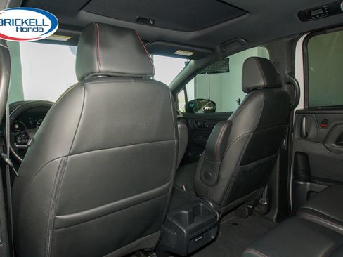 Certified 2025 Honda Odyssey Sport-L image 19