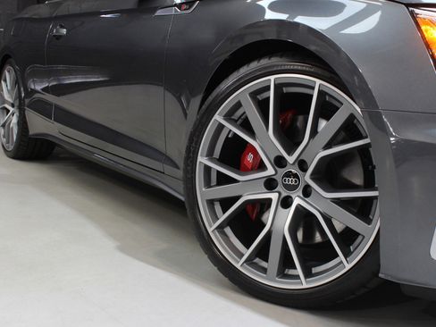 Used 2021 Audi S5 Premium image 22