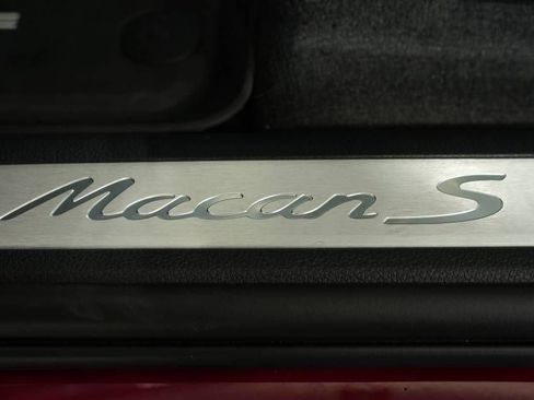 New 2026 Porsche Macan S image 34