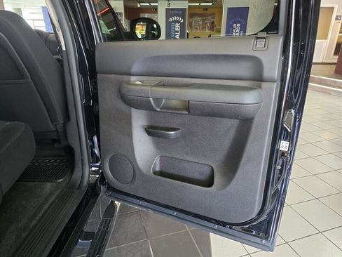 Used 2013 Chevrolet Silverado 1500 LT w/ All-Star Edition AWD/4WD image 13