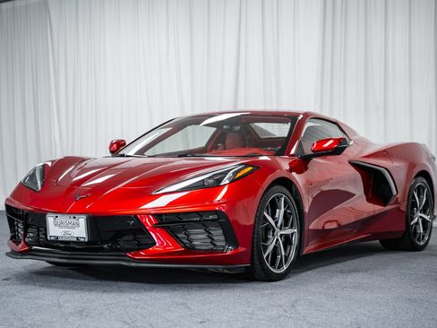 Used 2023 Chevrolet Corvette Stingray Premium Conv w/ Battery Protection Package RWD image 3
