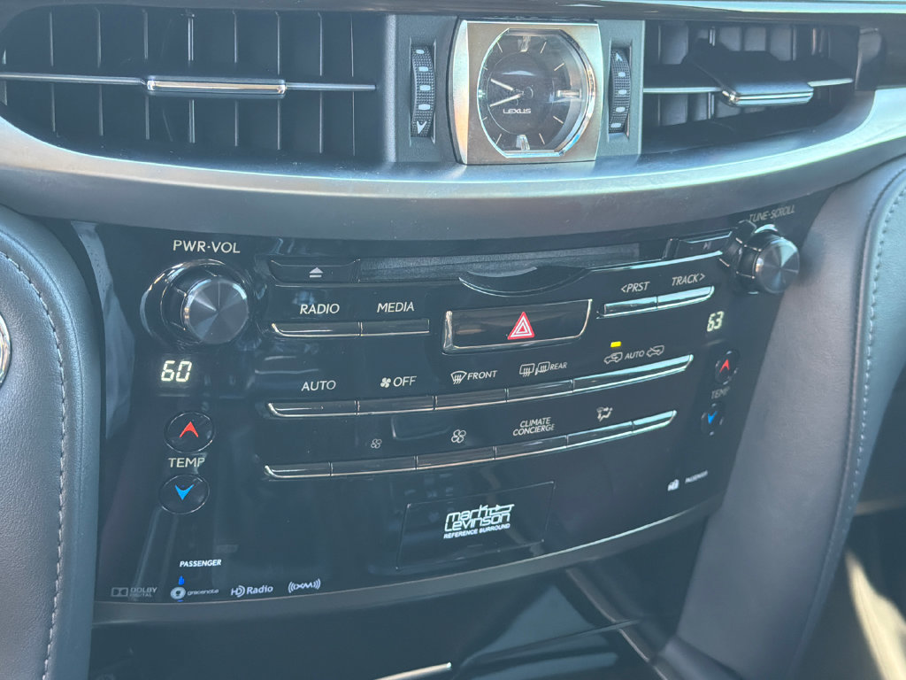 Used 2017 Lexus LX 570 4WD w/ Luxury Package image 32