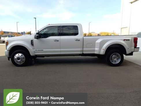 Used 2018 Ford F450 Limited w/ FX4 Off-Road Package image 6