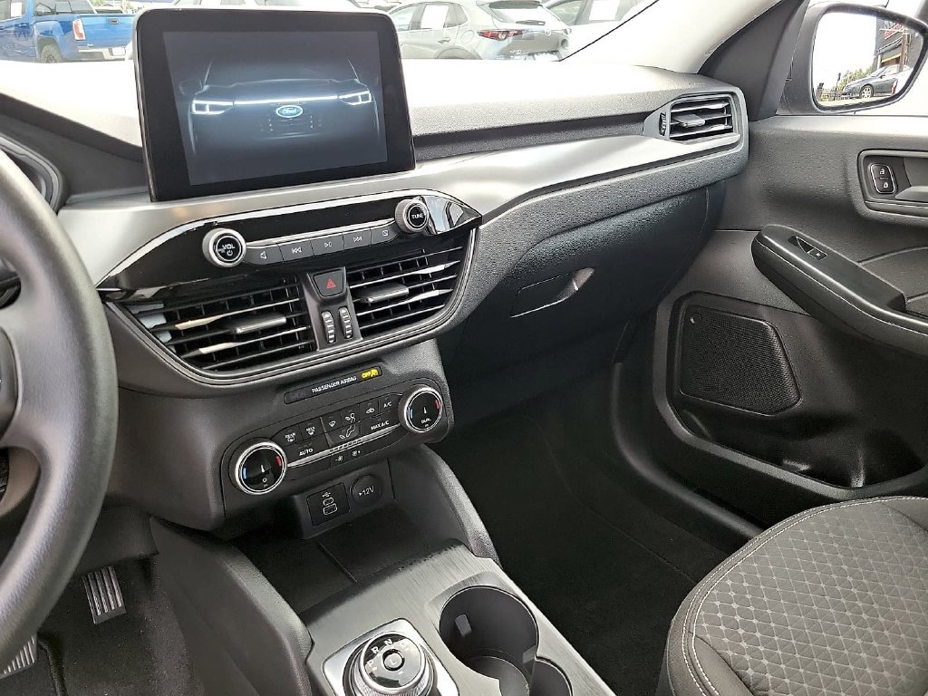 Used 2025 Ford Escape Active AWD/4WD image 25