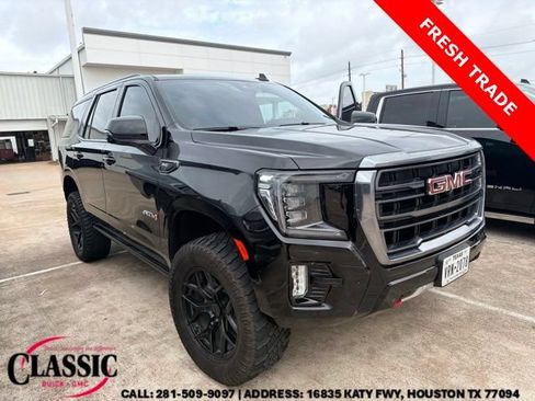 Used 2024 GMC Yukon AT4 w/ Technology Package AWD/4WD image 1