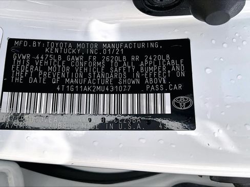 Used 2021 Toyota Camry SE image 32