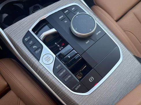 Certified 2025 BMW 330i xDrive Sedan w/ Premium Package image 17