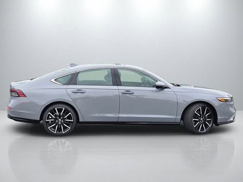 New 2026 Honda Accord Touring image 3