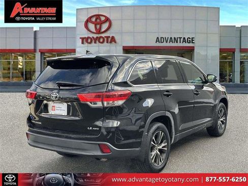 Certified 2019 Toyota Highlander Plus image 7